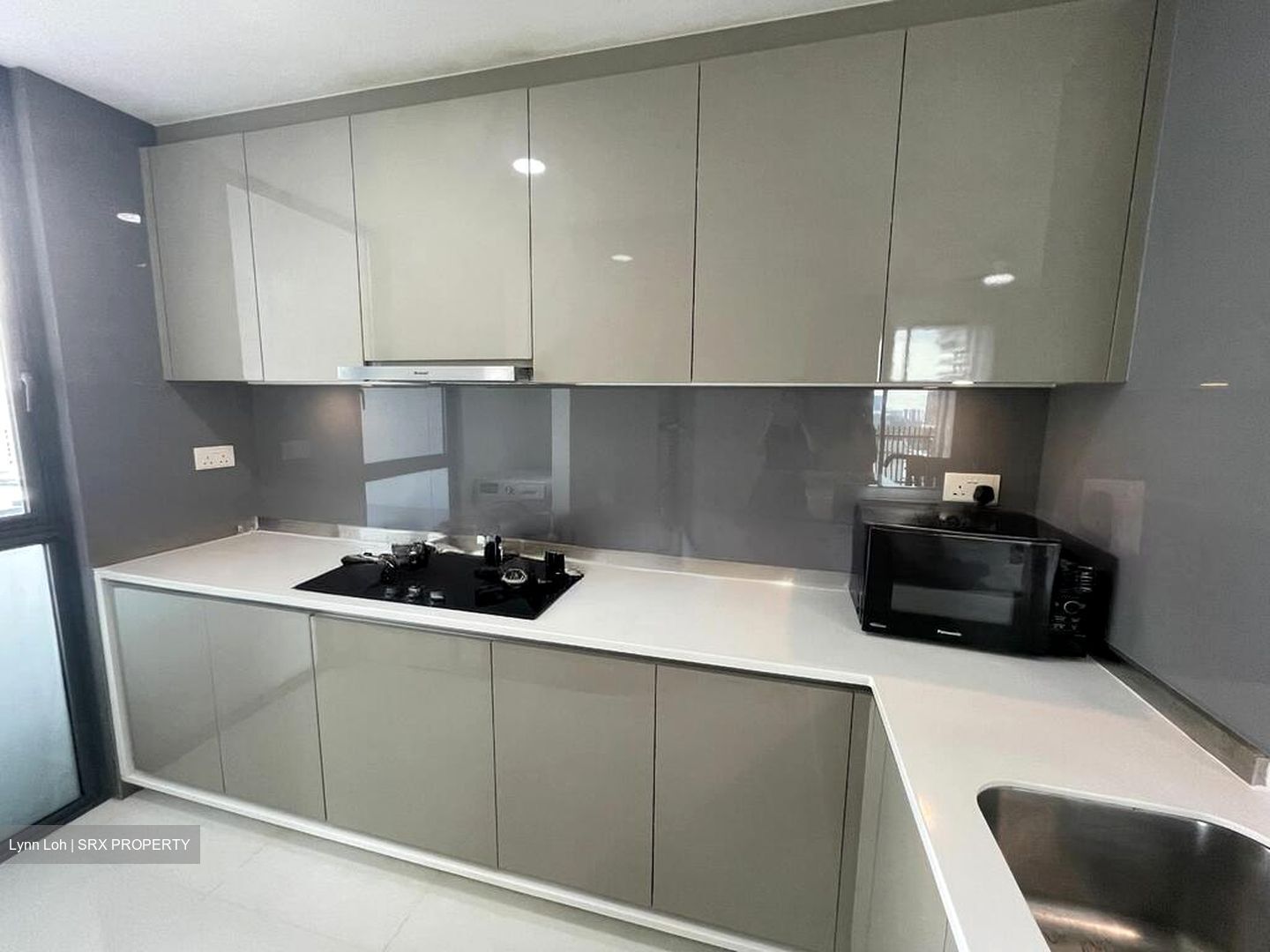 J Gateway (D22), Condominium #500788401